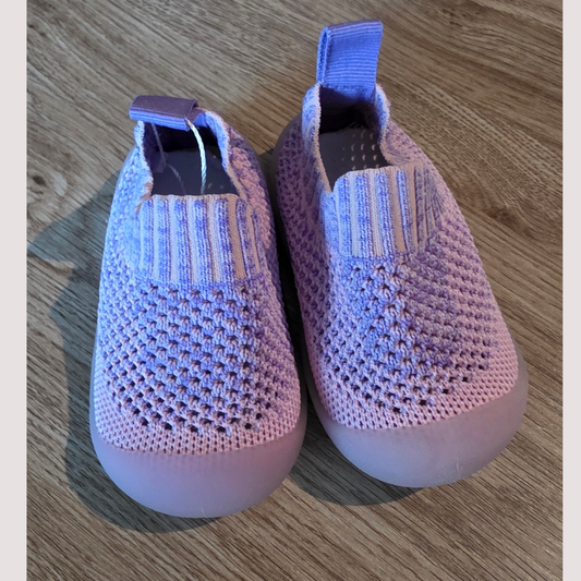 Duckies Size 4