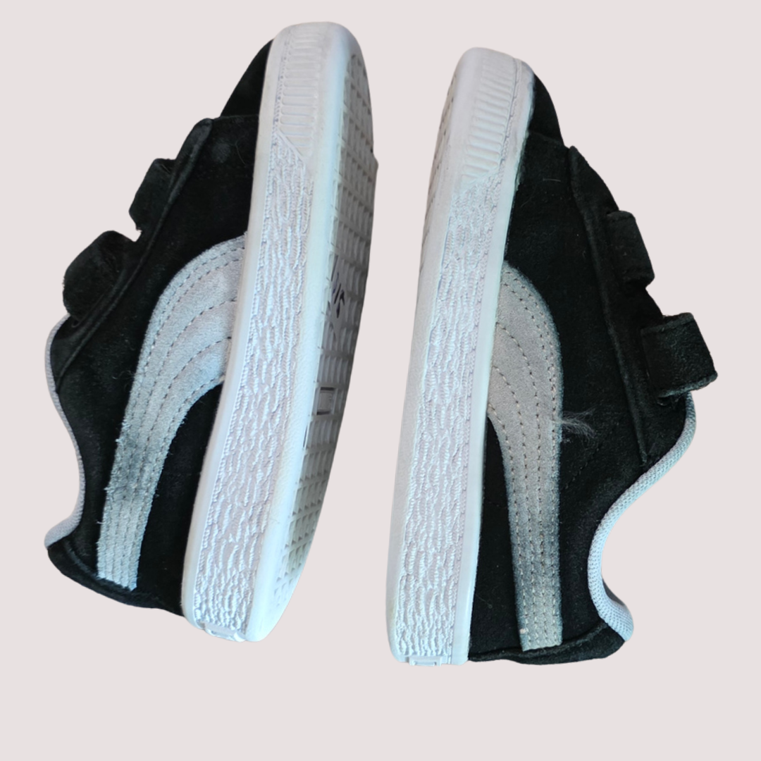 Puma Suede V2 trainers  US 7C