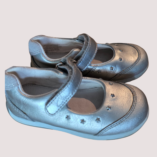 Clarks Bella Star Mary Jane Shoes Size 23